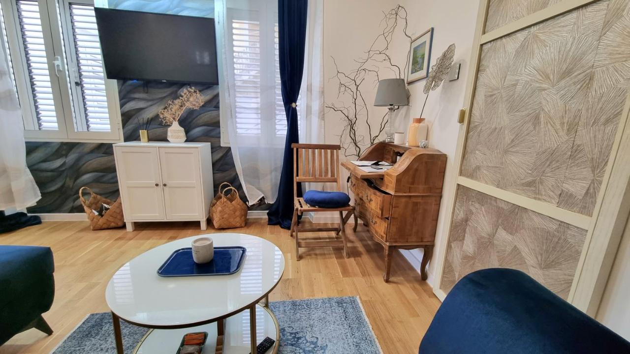 Place 4 U Studio Center Zadar Buitenkant foto